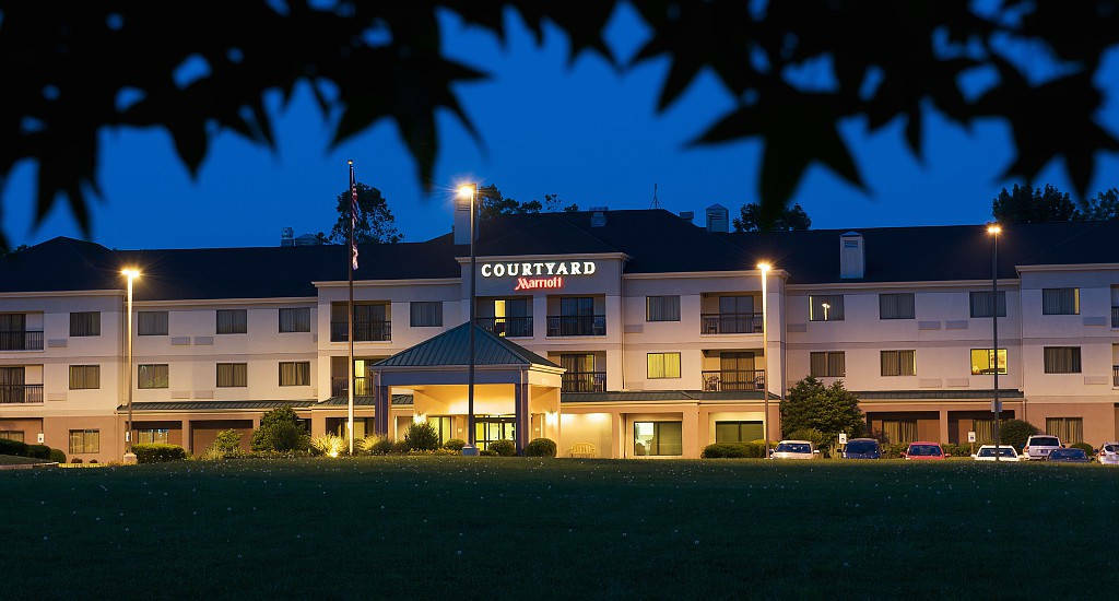 Country Inn & Suites By Radisson, Columbus-Edinburgh Екстериор снимка